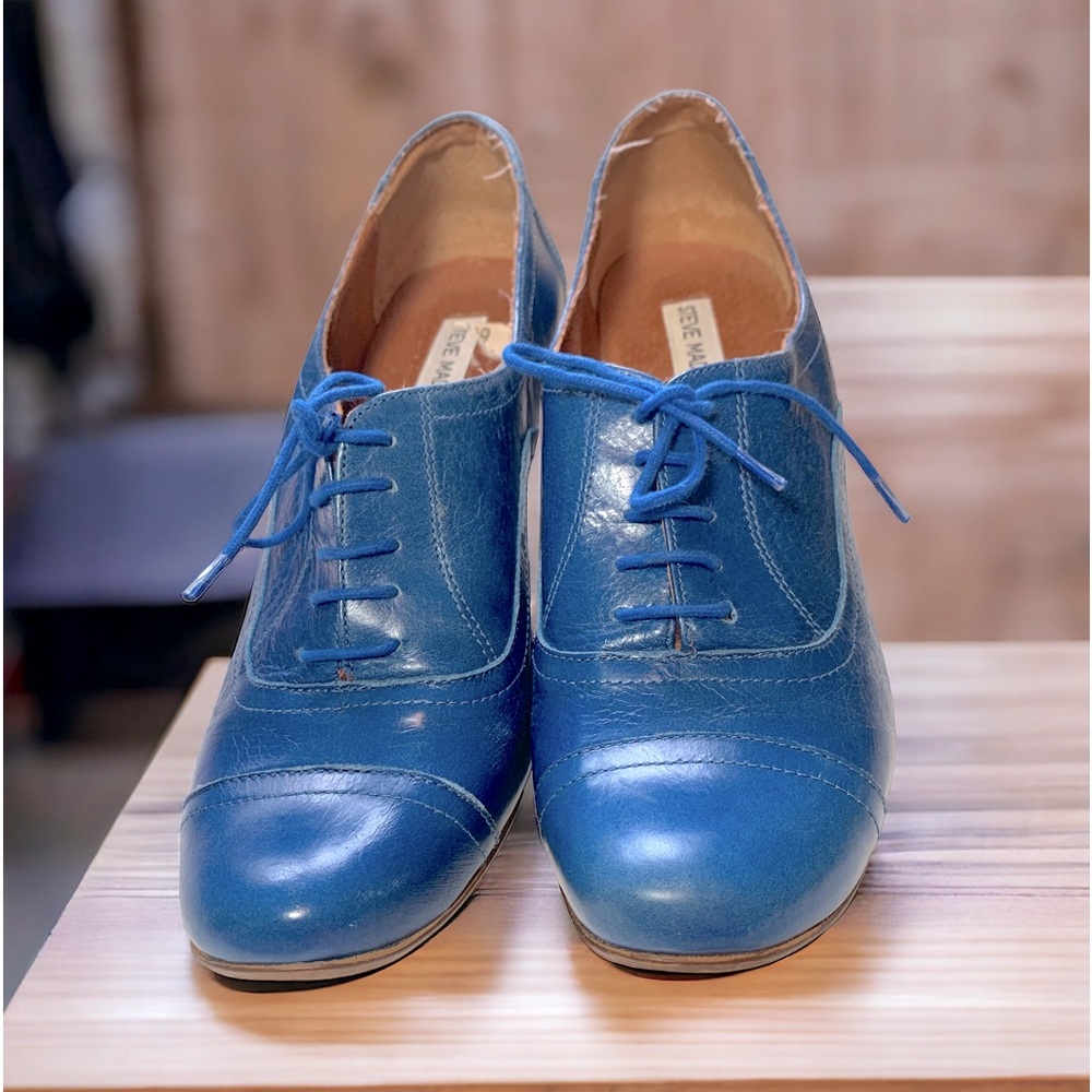 Steve Madden gorgeous blue heels, lace up, 100% leather